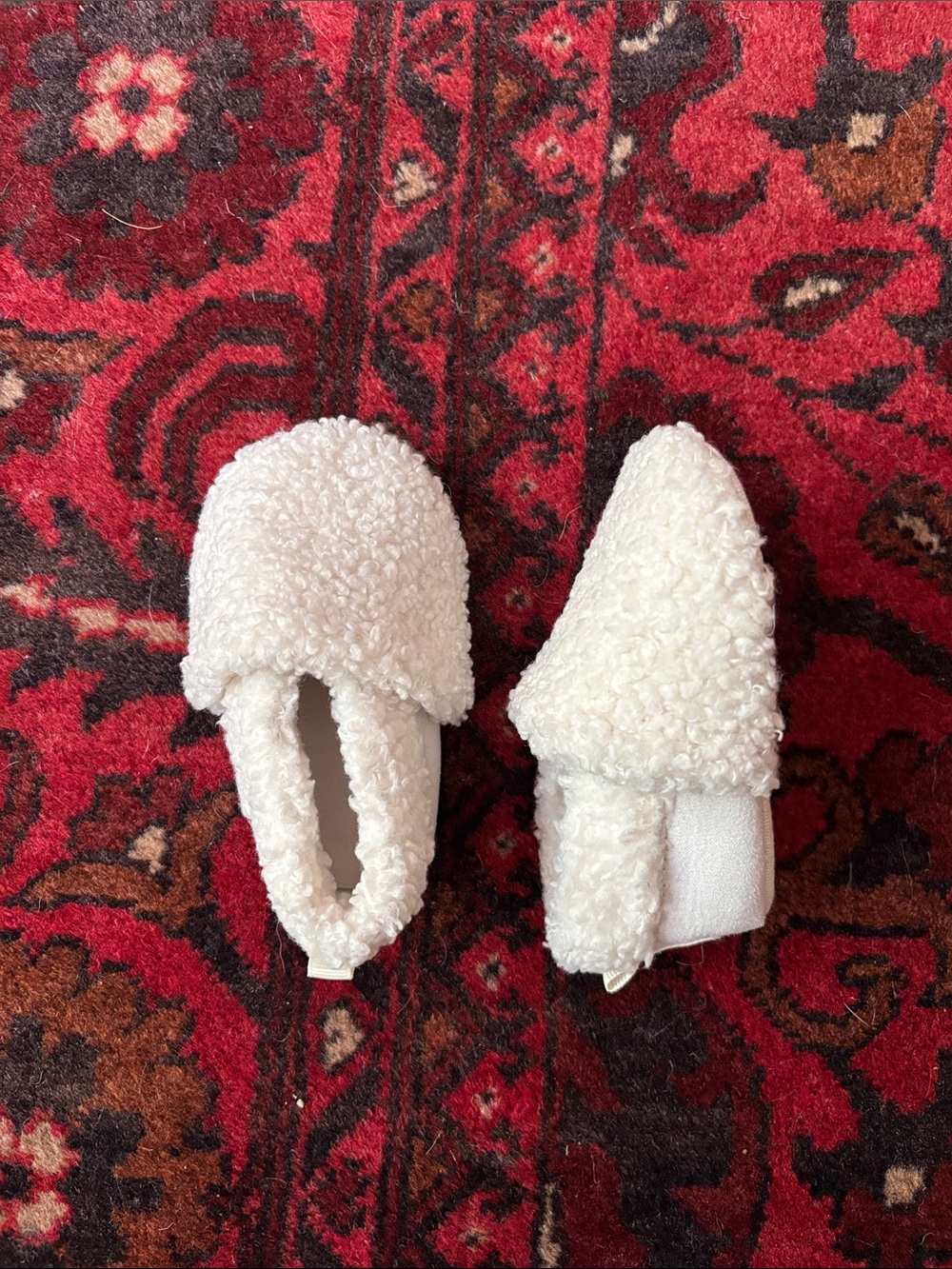 Cozy Sherpa Slip-On Baby Shoes 6-12 months
